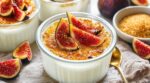 Je fuyais la crème brûlée : cette version minute au yaourt et figues, sans bain-marie ni chalumeau change tout