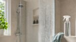 Paroi de douche : j’utilisais un anticalcaire chaque semaine, l’erreur que le vitrier a révélée et le geste clé de 30 s
