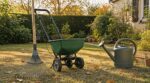 Pelouse jaune : cette erreur d’automne que les paysagistes n’excusent plus ruine votre gazon au printemps
