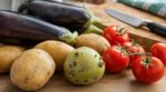 Présente dans vos pommes de terre, cette toxine méconnue intrigue les chercheurs : quand jeter vos légumes ?
