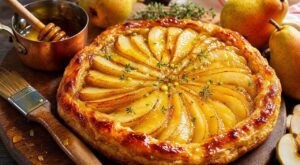 Tarte fine aux poires : si votre pâte feuilletée est toujours molle, c’est que vous oubliez ce geste au miel