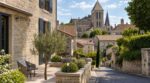 Terrasse, cour, clôture : ce feu vert des Bâtiments de France que les maçons exigent désormais pour éviter la démolition