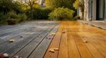Terrasse en bois qui grise : ce n’est pas la pluie le vrai coupable, octobre est le dernier mois pour sauver sa couleur