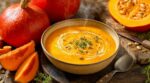 Velouté de potimarron : cette erreur avec la peau fait disparaître couleur dorée et goût de châtaigne