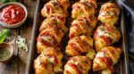 Apéro : ces mini croissants façon pizza avec 4 ingrédients du frigo bluffent tout le monde si vous évitez un piège