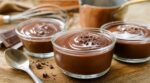 Crème dessert au chocolat maison : ce geste à froid avant le feu pour une Danette maison sans un seul grumeau