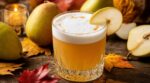 Fini l'Amaretto Sour trop sucré : ce fruit d'automne caché le transforme en cocktail d'octobre irrésistible