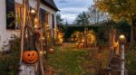« Je ne jette plus une seule branche taillée en octobre » : ce décor d'Halloween en 5 étapes créé avec du bois et des lampes solaires