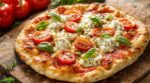 Ne laissez plus lever votre pâte 2 h : cette pâte à pizza protéinée express cache ce produit du rayon frais