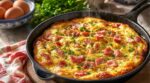 Oubliez la pile de crêpes : cette crêpe alsacienne épaisse au jambon remplace votre dîner, servie brûlante à la poêle