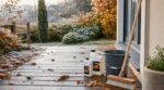 Plus personne ne frotte sa terrasse au balai : avant les gelées de novembre, les paysagistes font ce geste qui l'empêche de glisser