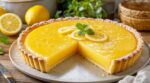 Vous achetez encore de la pâte à tarte en rouleau ? Cette boîte du placard la remplace en 30 s sans pétrir